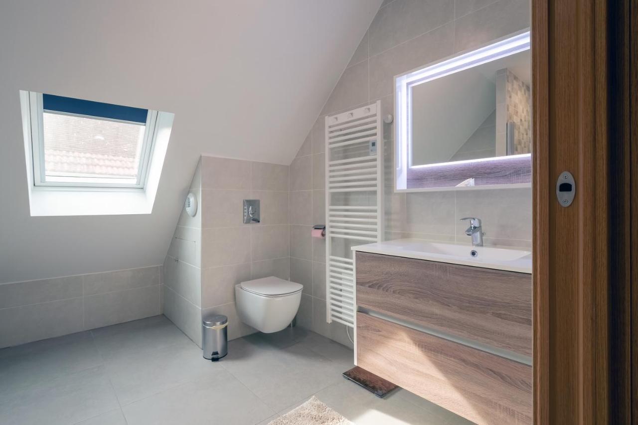 La Villa Lombardi En Champagne, Avec Piscine Privee Et Jacuzzi Les Riceys Ngoại thất bức ảnh