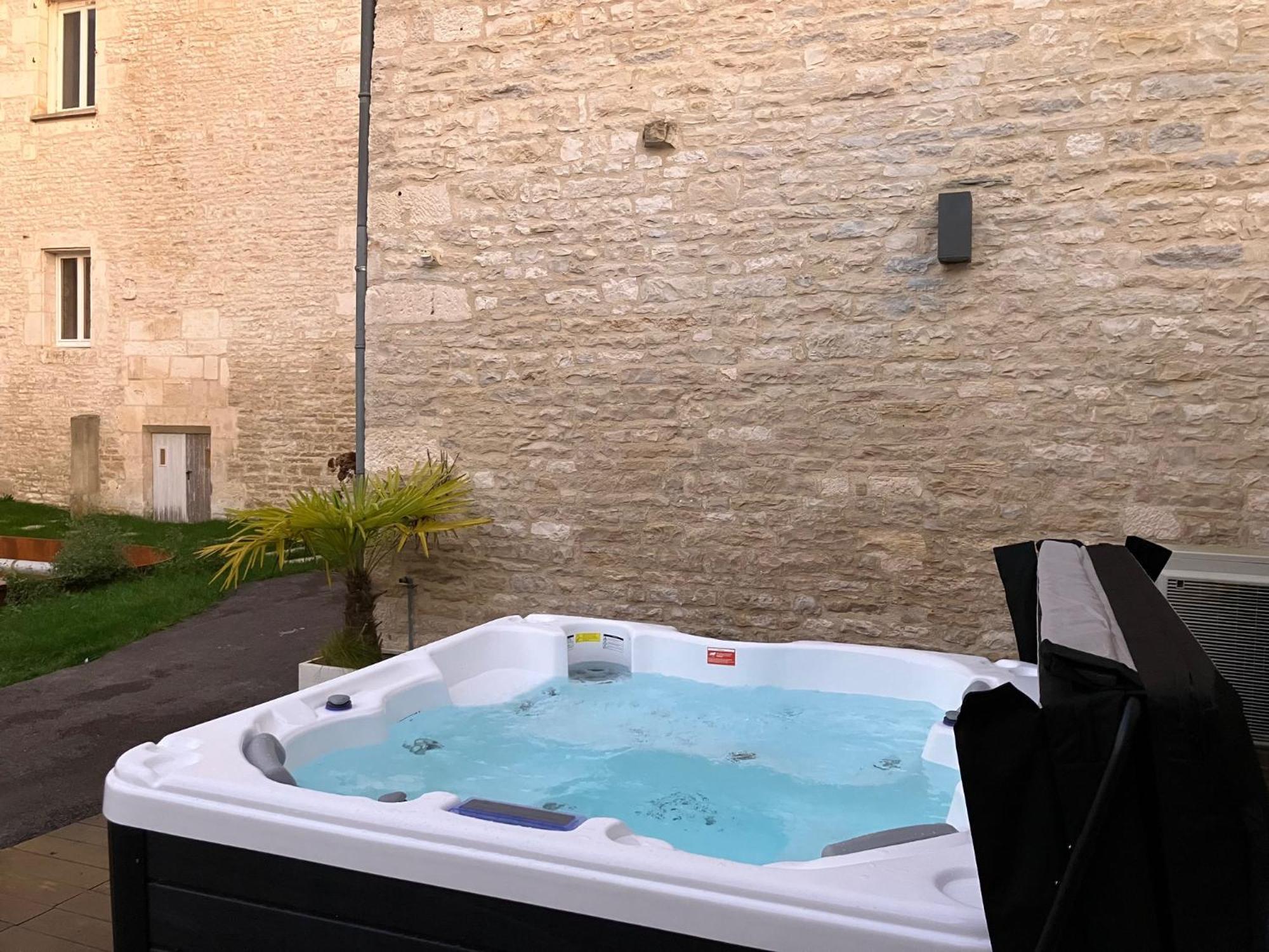 La Villa Lombardi En Champagne, Avec Piscine Privee Et Jacuzzi Les Riceys Ngoại thất bức ảnh