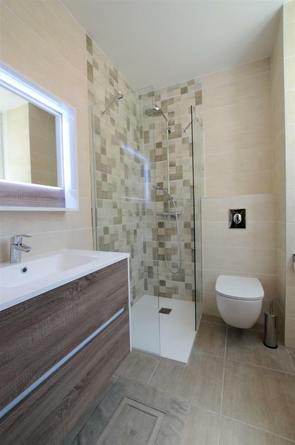 La Villa Lombardi En Champagne, Avec Piscine Privee Et Jacuzzi Les Riceys Ngoại thất bức ảnh